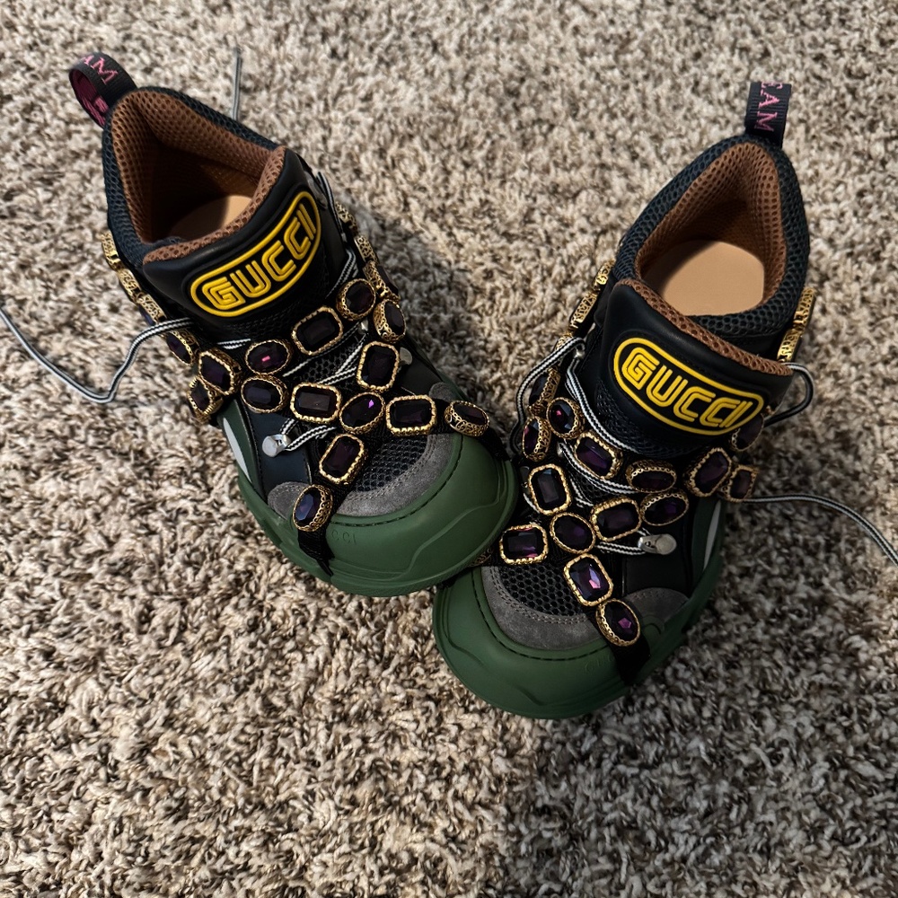 Gucci Women’s Flasktek SEGA Green removable Crystal